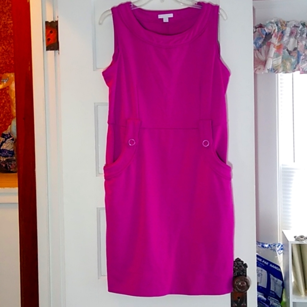 L sleeveless magenta dress